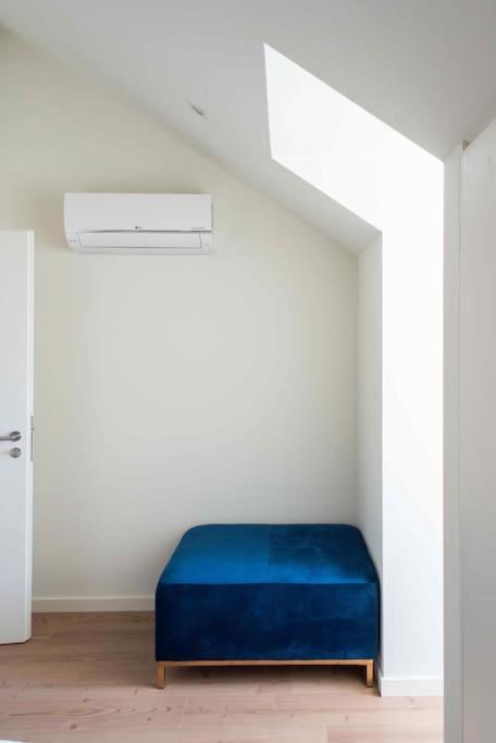 Pardal 2b - Penthouse In Alcantara - Parking Nearby * Lisboa