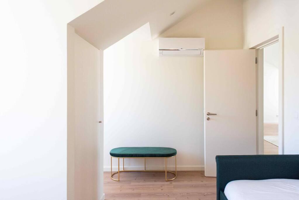 Apartamento Pardal 2b - Penthouse In Alcantara - Parking Nearby Lisboa